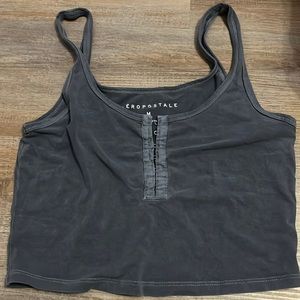 never worn cropped tank